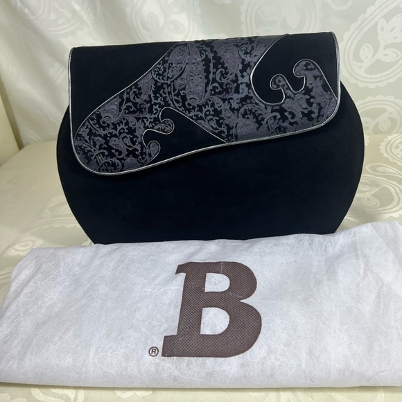 Bally Velvet Clutch or shoulder bag EUC - Picture 2 of 15